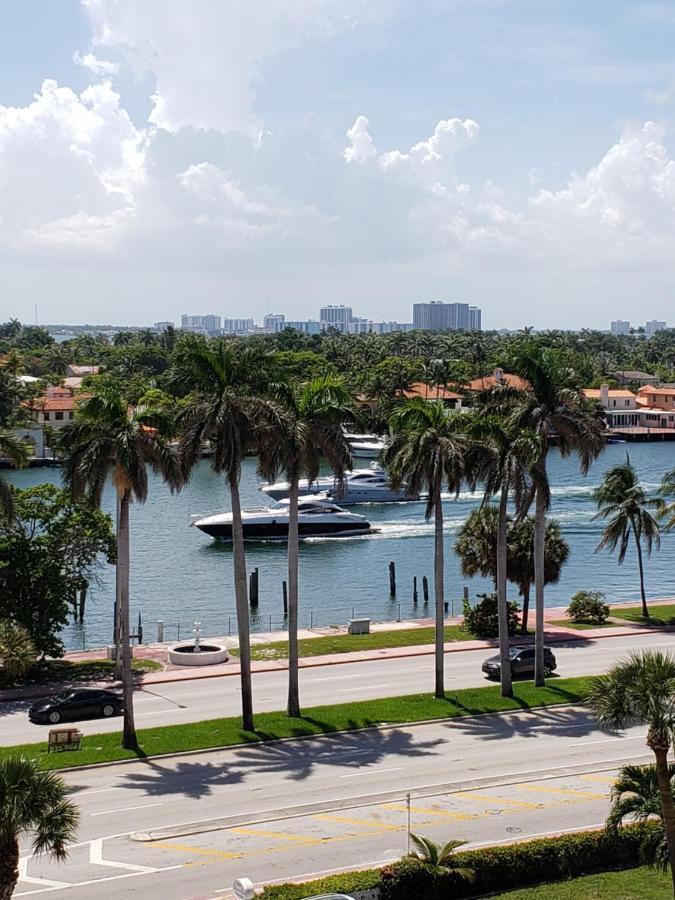 2 Bedroom 2 Bath Beachfront Condo On Miami Beach Millionaire Row Buitenkant foto