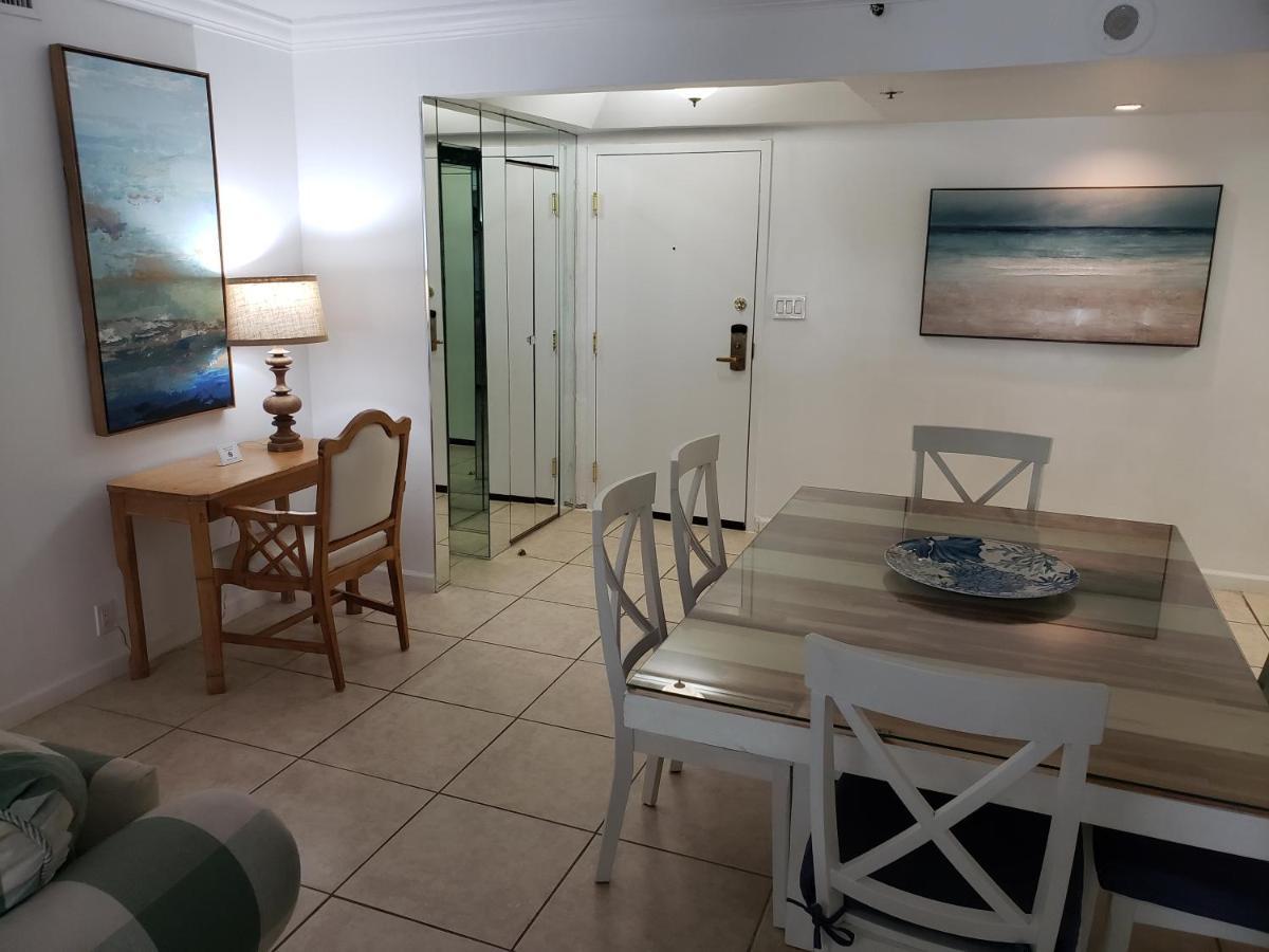 2 Bedroom 2 Bath Beachfront Condo On Miami Beach Millionaire Row Buitenkant foto