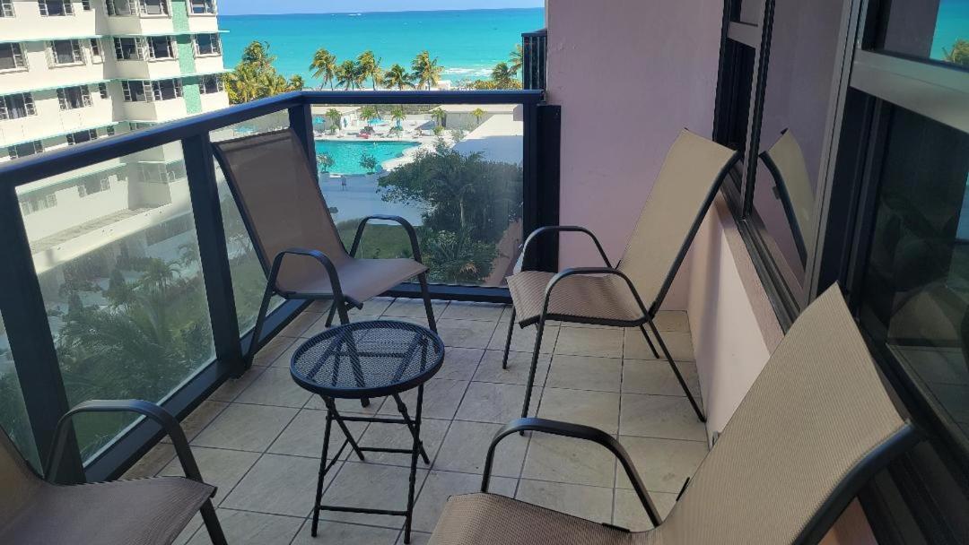 2 Bedroom 2 Bath Beachfront Condo On Miami Beach Millionaire Row Buitenkant foto