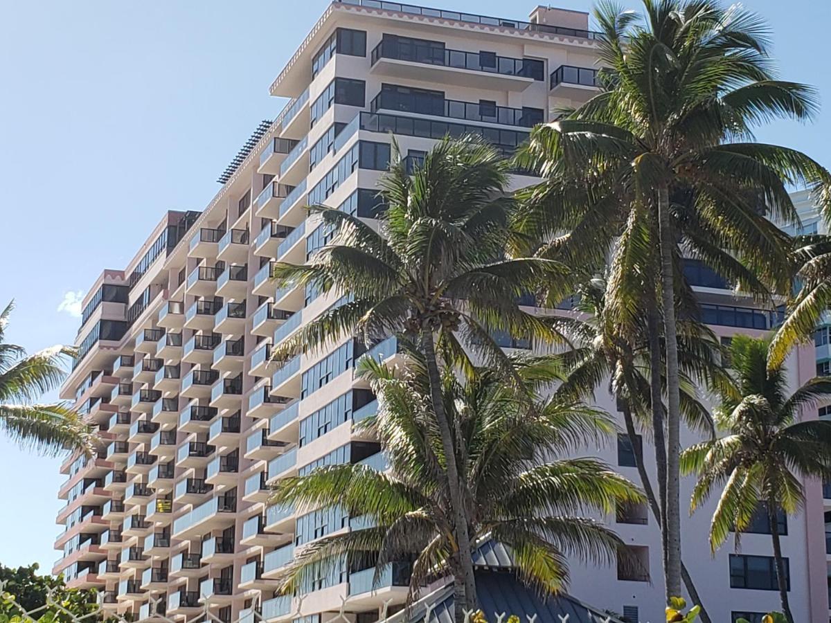2 Bedroom 2 Bath Beachfront Condo On Miami Beach Millionaire Row Buitenkant foto
